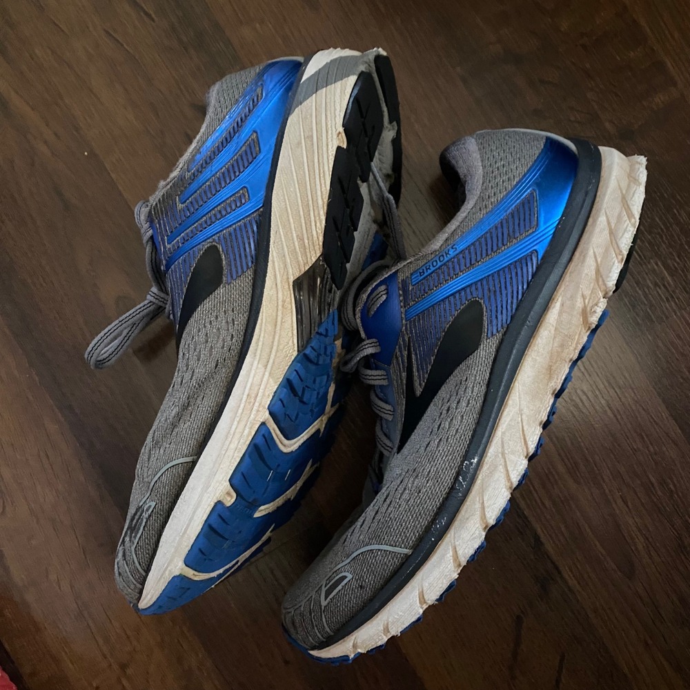 Brooks Glycerin 18 Gray Blue Running Shoes Women's Size 8 Wide 2E‎ Sneakers Used